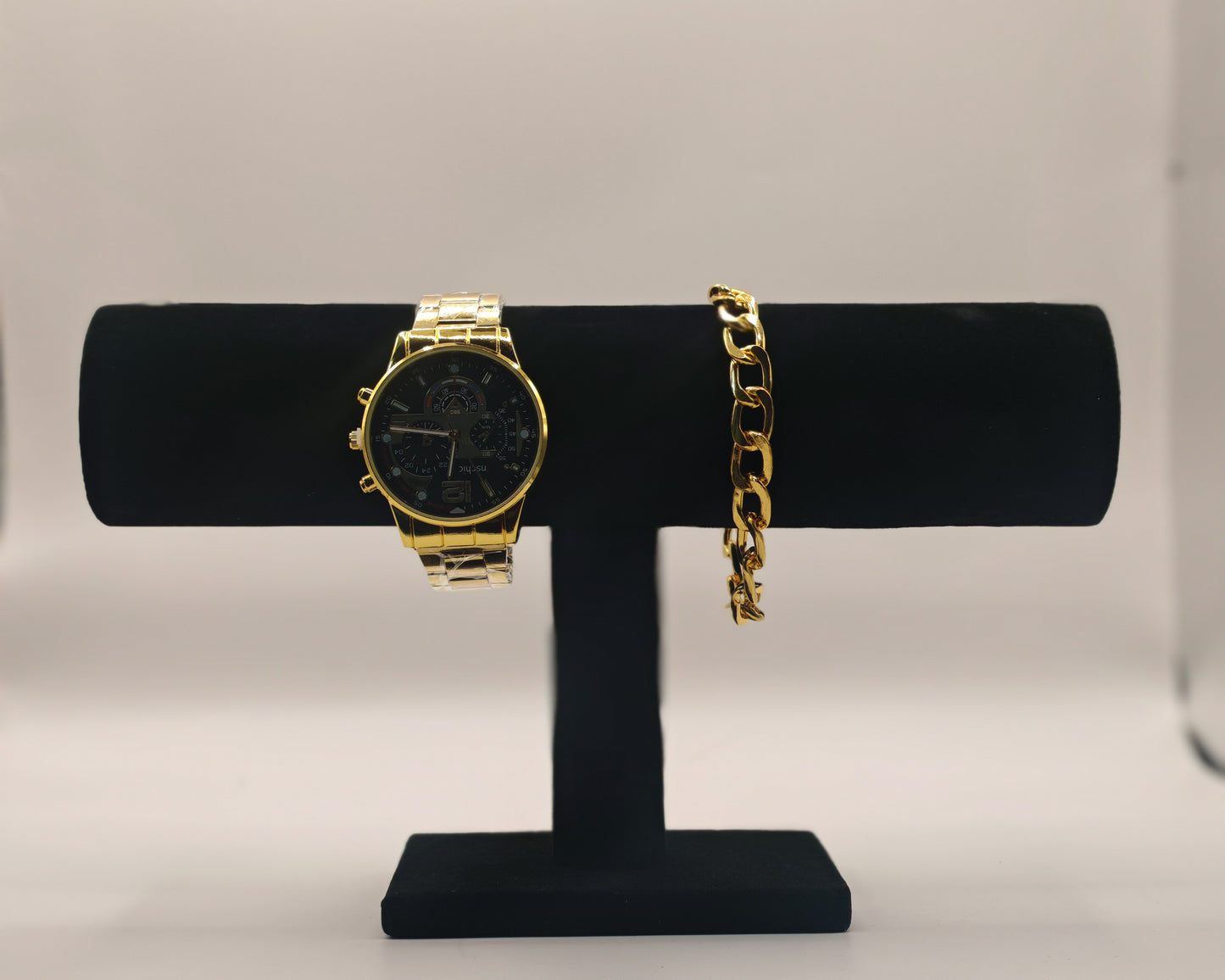 Set de Collar, Pulsera y Reloj